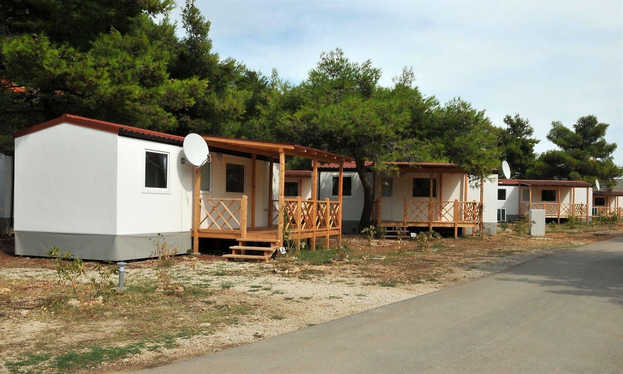 מלון קוצ'ישטה Camp Perna מראה חיצוני תמונה
